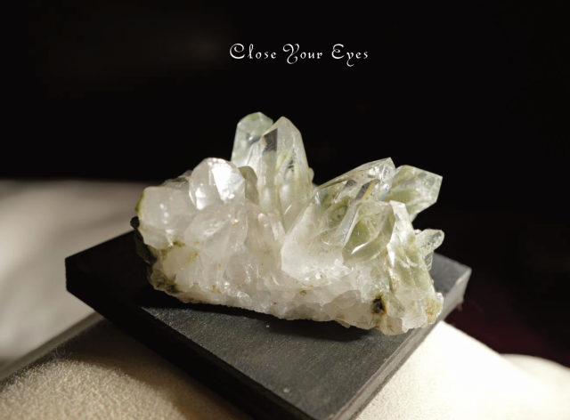 パキスタン産　クローライトinクォーツ　０２