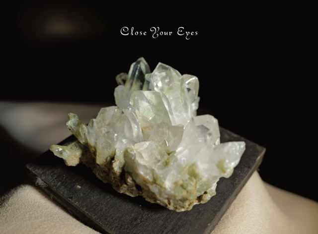 パキスタン産　クローライトinクォーツ　０２