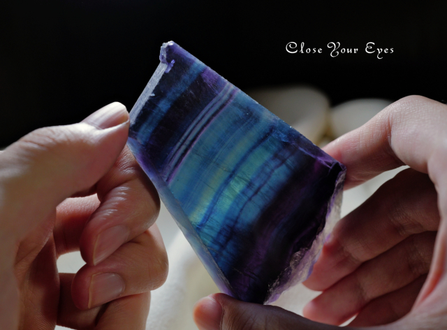 中国産レインボーフローライト　原石　０８