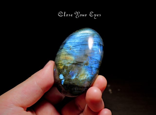 マダガスカル産　ラブラドライト・磨き石　１２