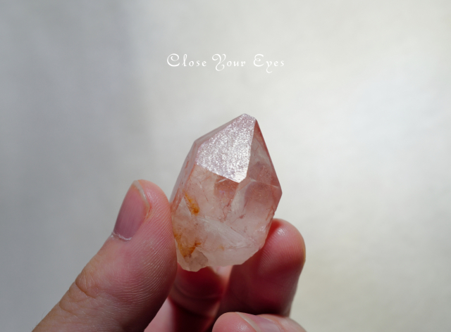 ブラジル産　ピンクレムリアンシードクリスタル　０２