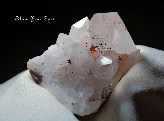 ヒマラヤ・マニカラン産水晶クラスター　７１