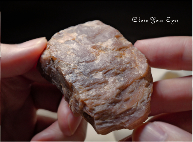 ンド産　オレンジムーンストーン　０４