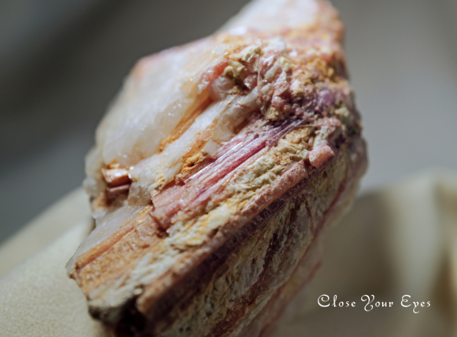 ピンクトルマリン原石 01