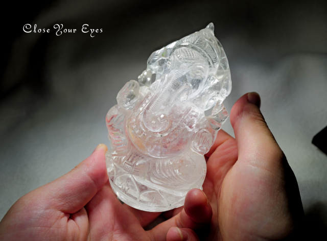 １点物　ガネーシュヒマール産水晶　象の置物 レアな石達 ガネーシュヒマール産水晶 彫り物 ガネーシャ像 09