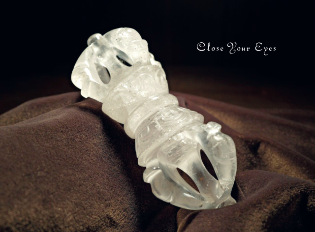 チベタンバジュラ　ガネーシュヒマール産水晶　０７