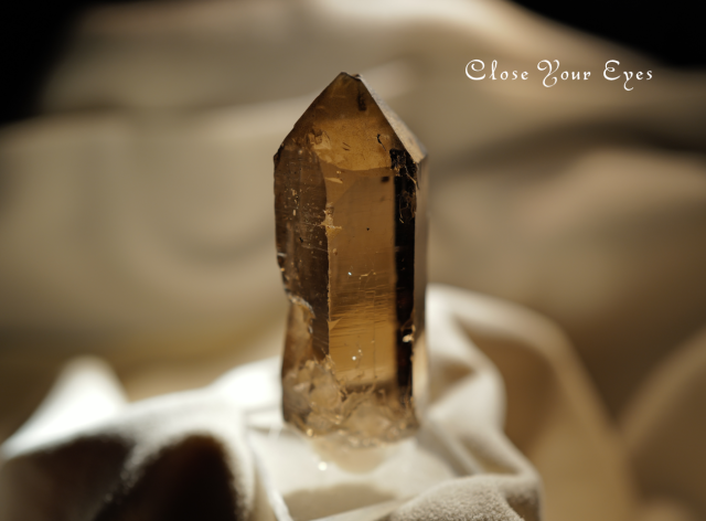 スイス産　スモーキークォーツ　０５