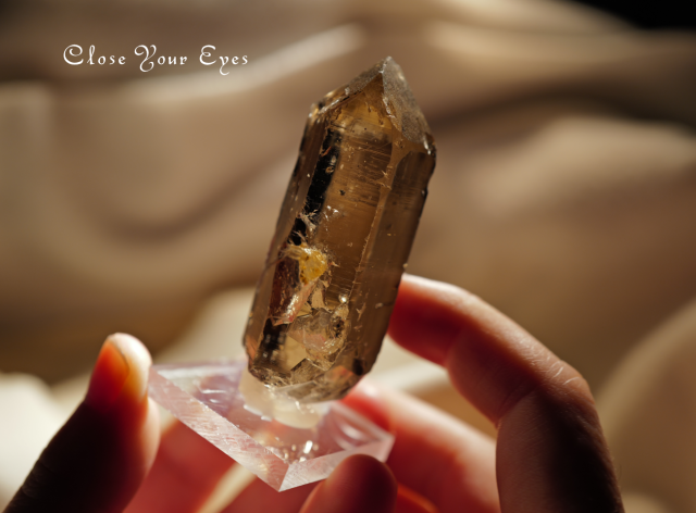 スイス産　スモーキークォーツ　０５