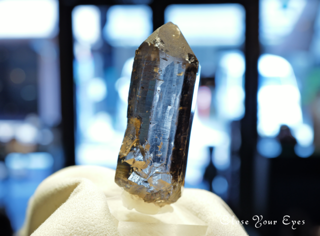 スイス産　スモーキークォーツ　０５