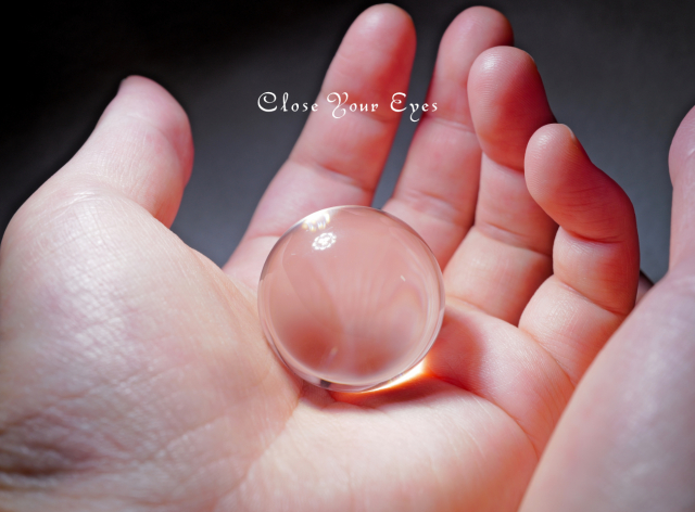 水晶玉・クリアボール 13 ブラジル産 32mm丸玉