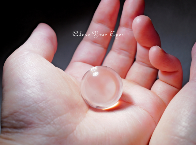 水晶玉・クリアボール　１４　ブラジル産　26mm丸玉