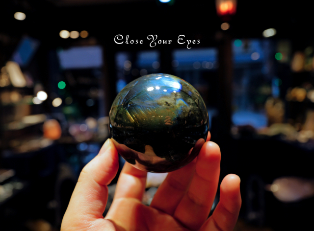 マダガスカル産 ラブラドライト丸玉 01 63mm玉