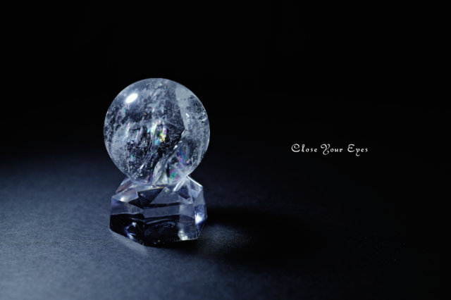 レインボー水晶　32mm　丸玉　０４