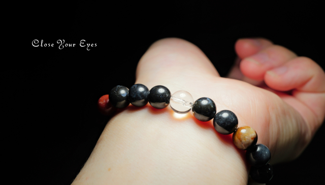 ハイパーエナジーブレス ブラックスレイマン 8mm 02