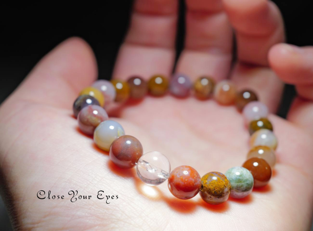 ハイパーエナジーブレス　レッドスレイマン　８ｍｍ　０１