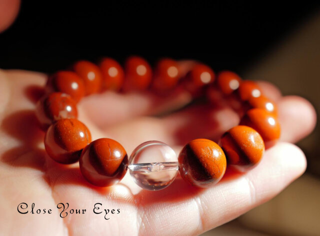 １２ｍｍエナジーブレス　国産石　佐渡の赤玉　０１