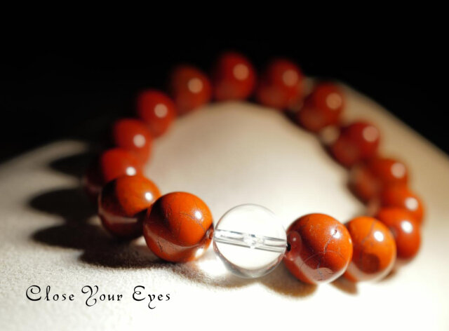 １２ｍｍエナジーブレス　国産石　佐渡の赤玉　０２