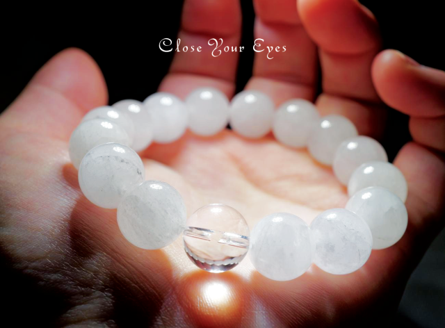 １２ｍｍエナジーブレス　オーストラリアンスノークォーツ　０２　オンリーワンブレス