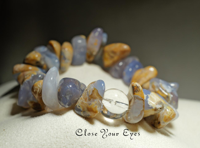 エナジーラフブレス　母岩付きブルーカルセドニー　０２　オンリーワンブレス