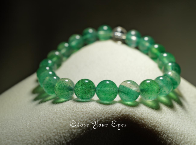 ８mmエナジーブレス　フックサイトinクォーツ　０１　オンリーワンブレス