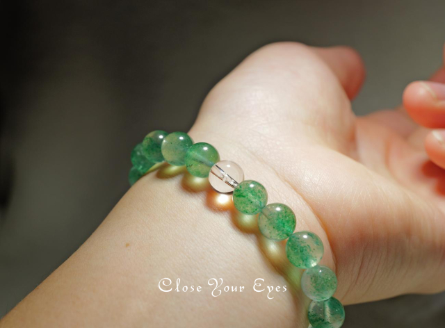 ８mmエナジーブレス　フックサイトinクォーツ　０２　オンリーワンブレス