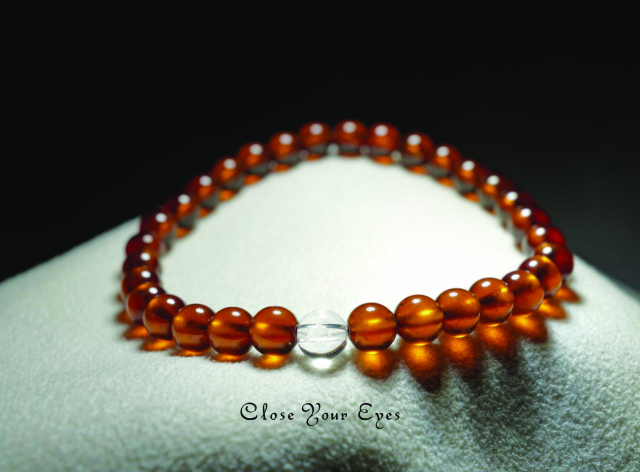 ６ｍｍエナジーブレス　オレンジガーネット（ヘソナイト）０３　オンリーワンブレス