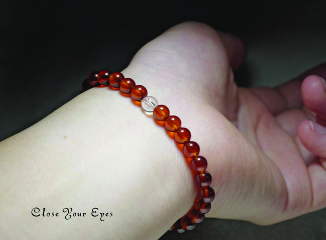 ６ｍｍエナジーブレス　オレンジガーネット（ヘソナイト）０３　オンリーワンブレス