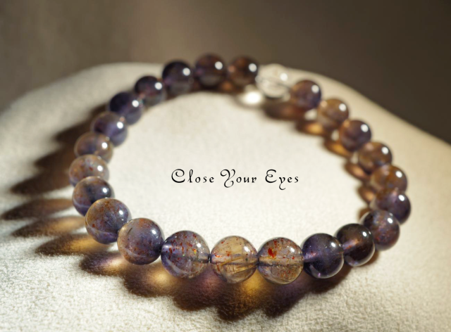 7.5ｍｍエナジーブレス　ブラッドショットアイオライト　０１　オンリーワンブレス