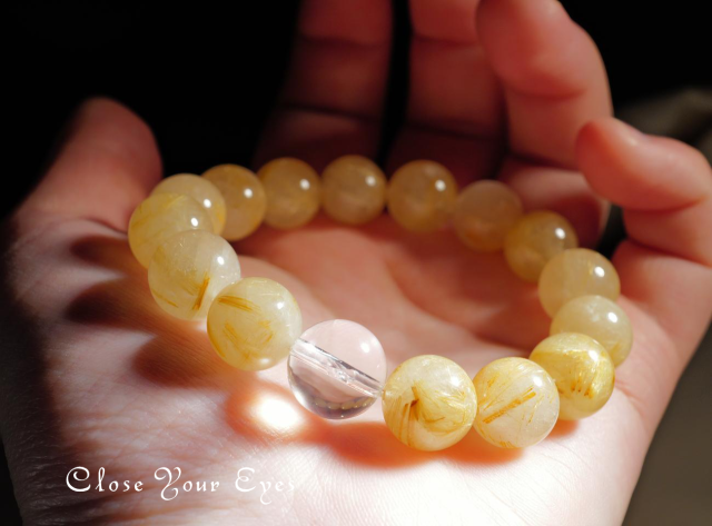 １２ｍｍエナジーブレス　金のルチルクォーツ　０２　オンリーワンブレス