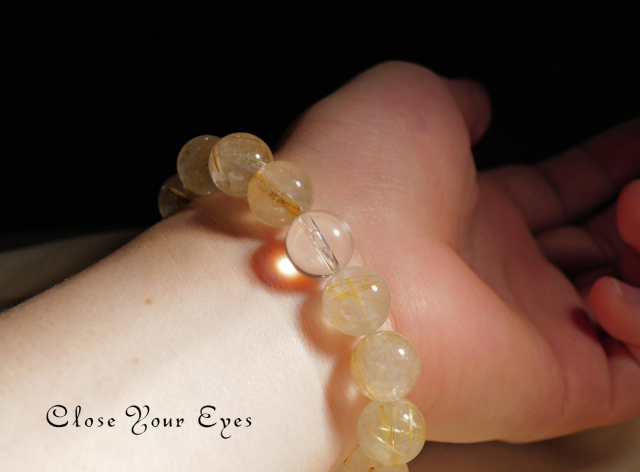 １２ｍｍエナジーブレス　金のルチルクォーツ　０３　オンリーワンブレス