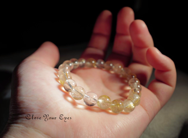 ８ｍｍエナジーブレス　金のルチルクォーツ　０３　オンリーワンブレス