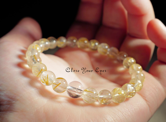 ８ｍｍエナジーブレス　金のルチルクォーツ　０６　オンリーワンブレス