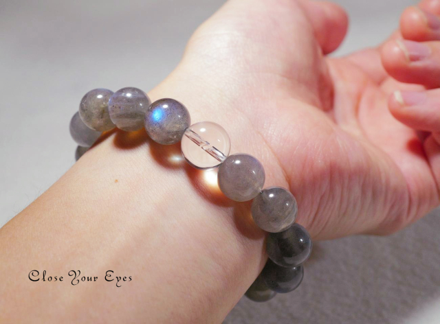 １２ｍｍエナジーブレス　ブルーラブラドライト　０２　オンリーワンブレス