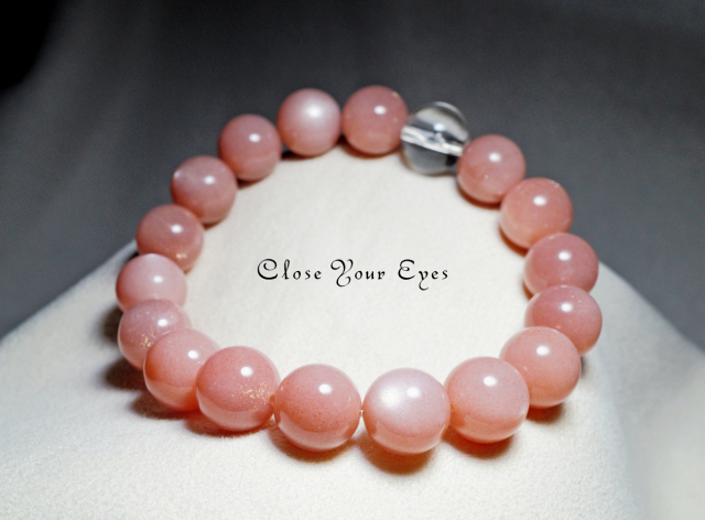 １０ｍｍエナジーブレス　オレンジムーンストーン　オンリーワンブレス