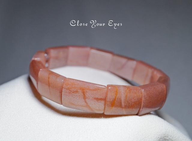 エナジーバングル　オレンジムーンストーン　オンリーワンブレス