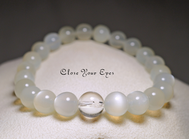 ８ｍｍエナジーブレス　ホワイトムーンストーン　オンリーワンブレス