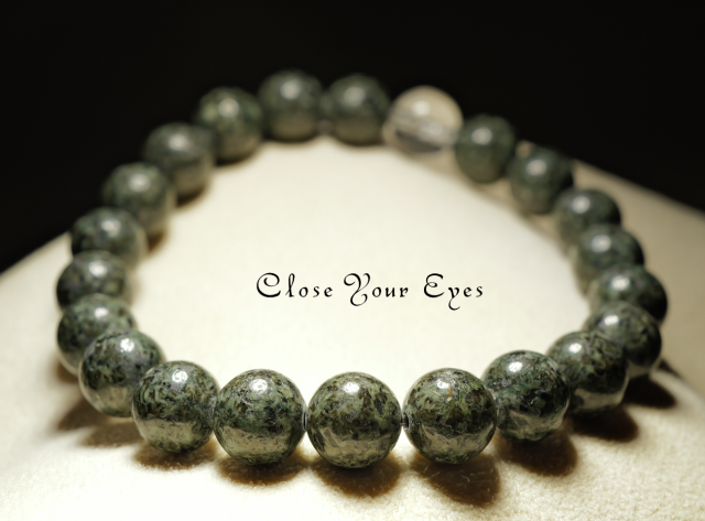 ８ｍｍエナジーブレス　プレセリブルーストーン　０２　オンリーワンブレス