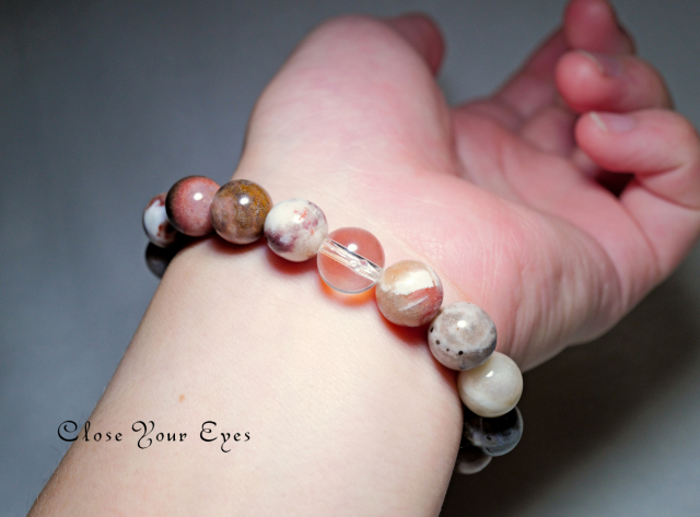 １０ｍｍエナジーブレス　ホワイトスレイマン（朱）　０１　オンリーワンブレス