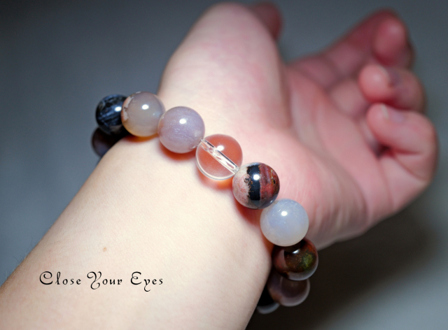 12mmエナジーブレス ホワイトスレイマン(朱) 01 オンリーワンブレス