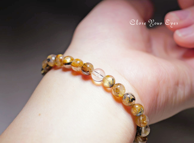 ６ｍｍエナジーブレス　タイチンルチルクォーツ　０２　オンリーワンブレス