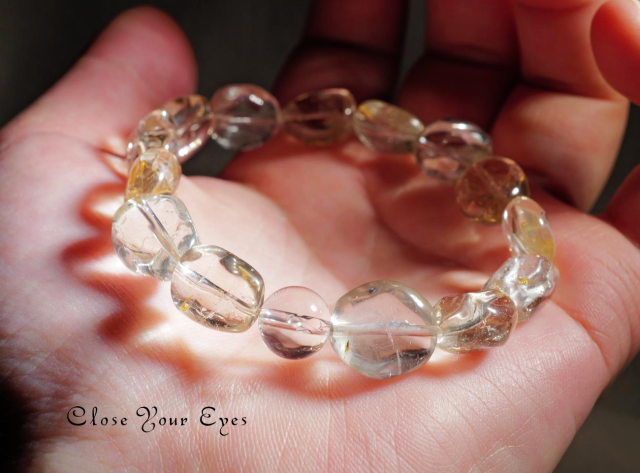 エナジーラフブレス　ナチュラルトパーズ　０２　オンリーワンブレス