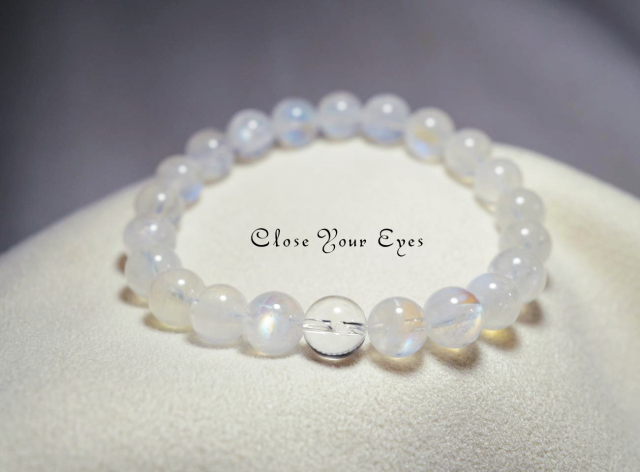 8mmエナジーブレス ホワイトラブラドライト 03 オンリー