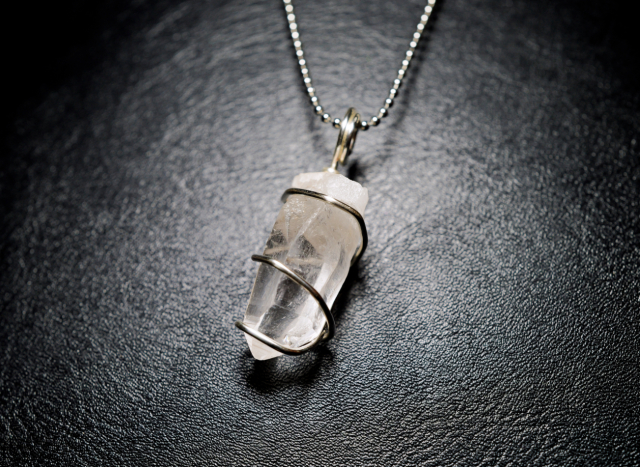 ペンデュラム　ガネーシュヒマール水晶　１３