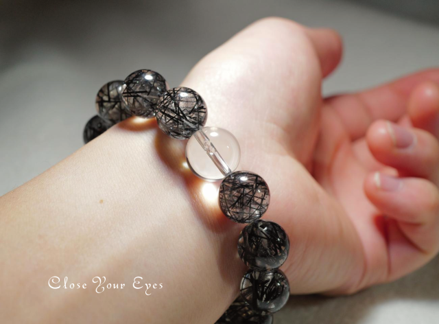 12mmエナジーブレス 　ブラックルチルクォーツ （ブラックトルマリンinクォーツ）　レアな石達