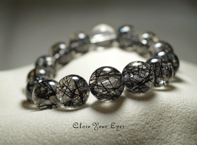 12mmエナジーブレス 　ブラックルチルクォーツ （ブラックトルマリンinクォーツ）　レアな石達