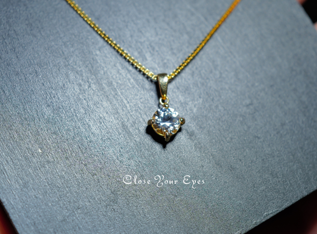 レアな石達　高品質フェナカイト　ペンダント