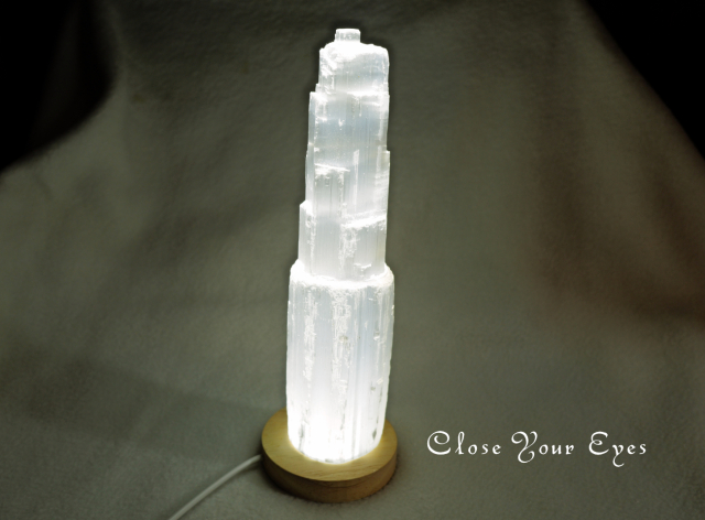 セレナイトタワー(LEDライト台付き) 04