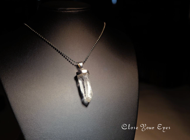 シルバーペンダント　ブラジル産　レムリアン水晶　１４９