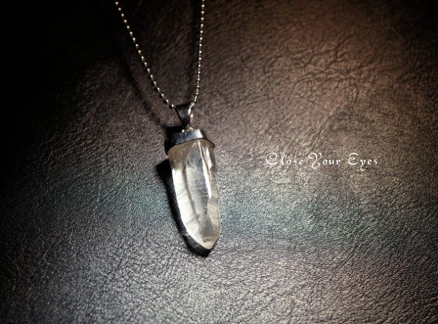 シルバーペンダント　ブラジル産　レムリアン水晶　１４９