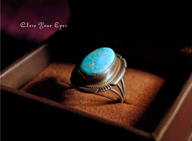 シルバーリング ターコイズリング 01 ナバホ族 キングマンターコイズ